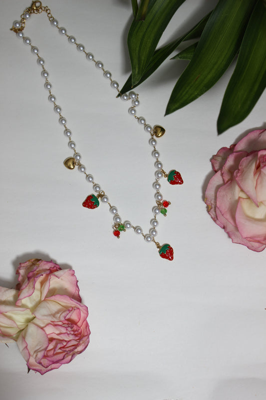 Sweetheart Strings Necklace