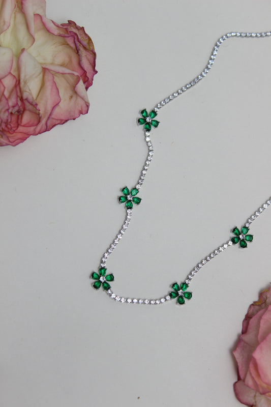 Floriente Necklace