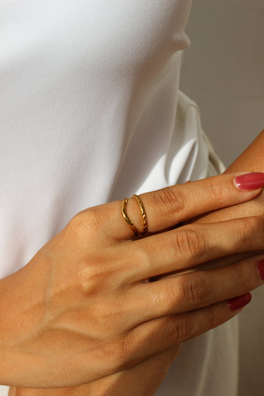 Hand with Drift Ring on a neutral background