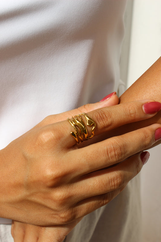 Auriel Ring on a neutral background