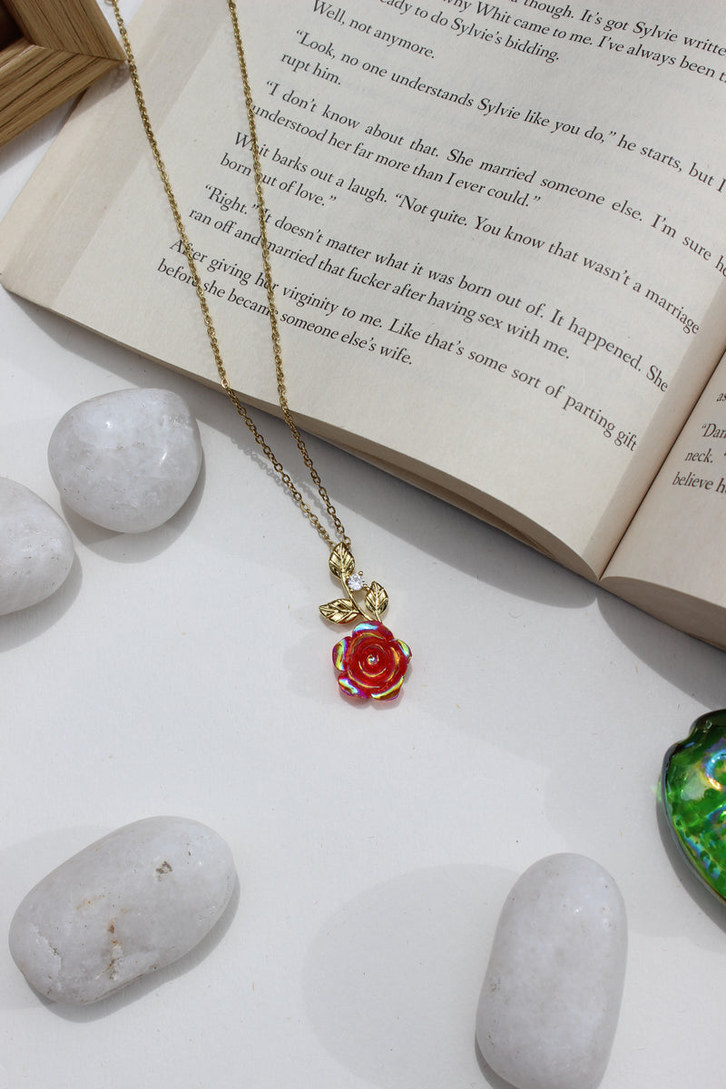 Primrose Dawn Pendant Necklace