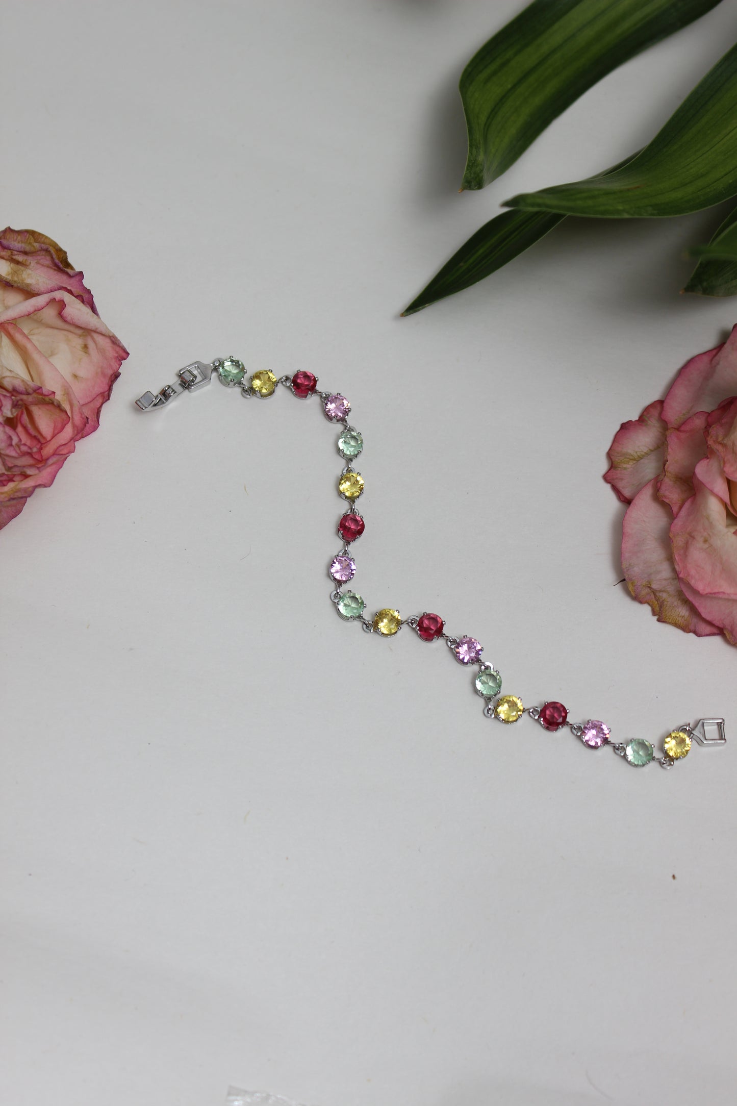 Fizzy Line Bracelet