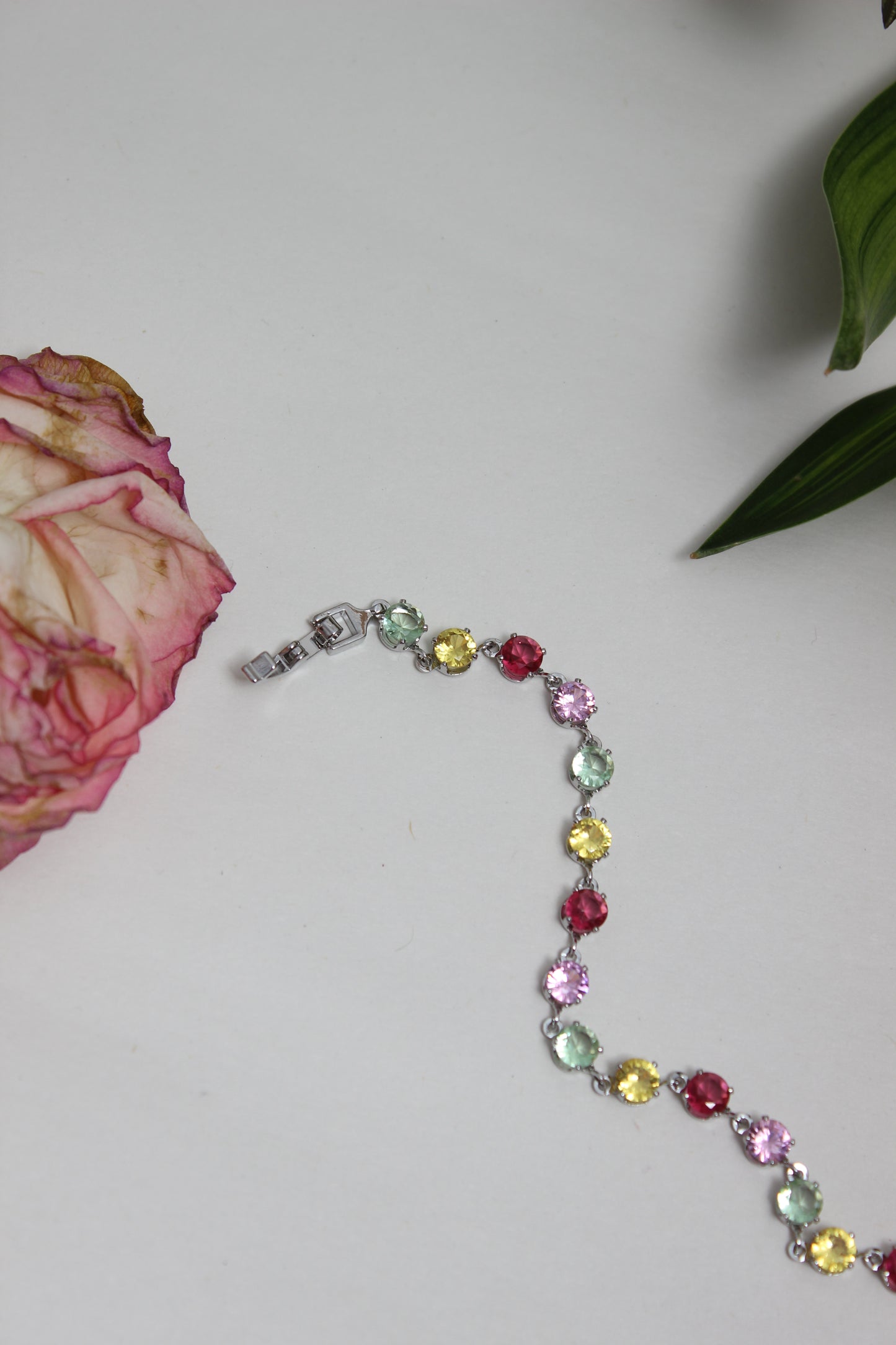 Fizzy Line Bracelet