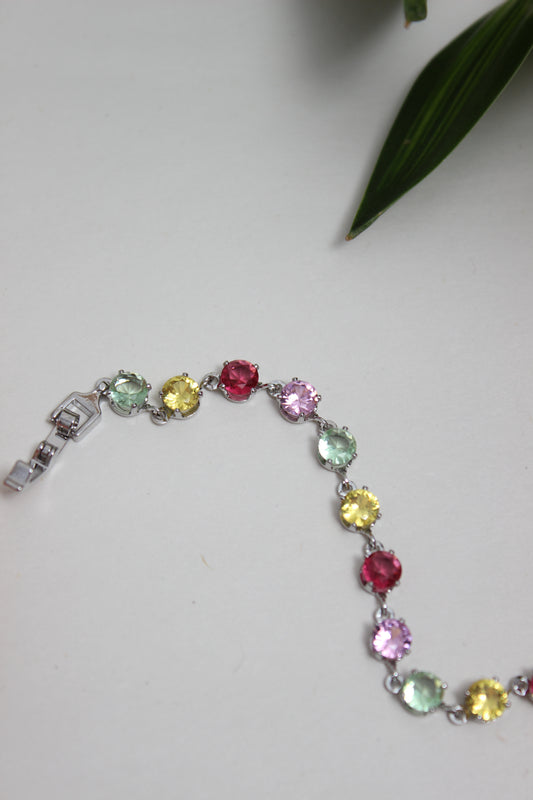Fizzy Line Bracelet