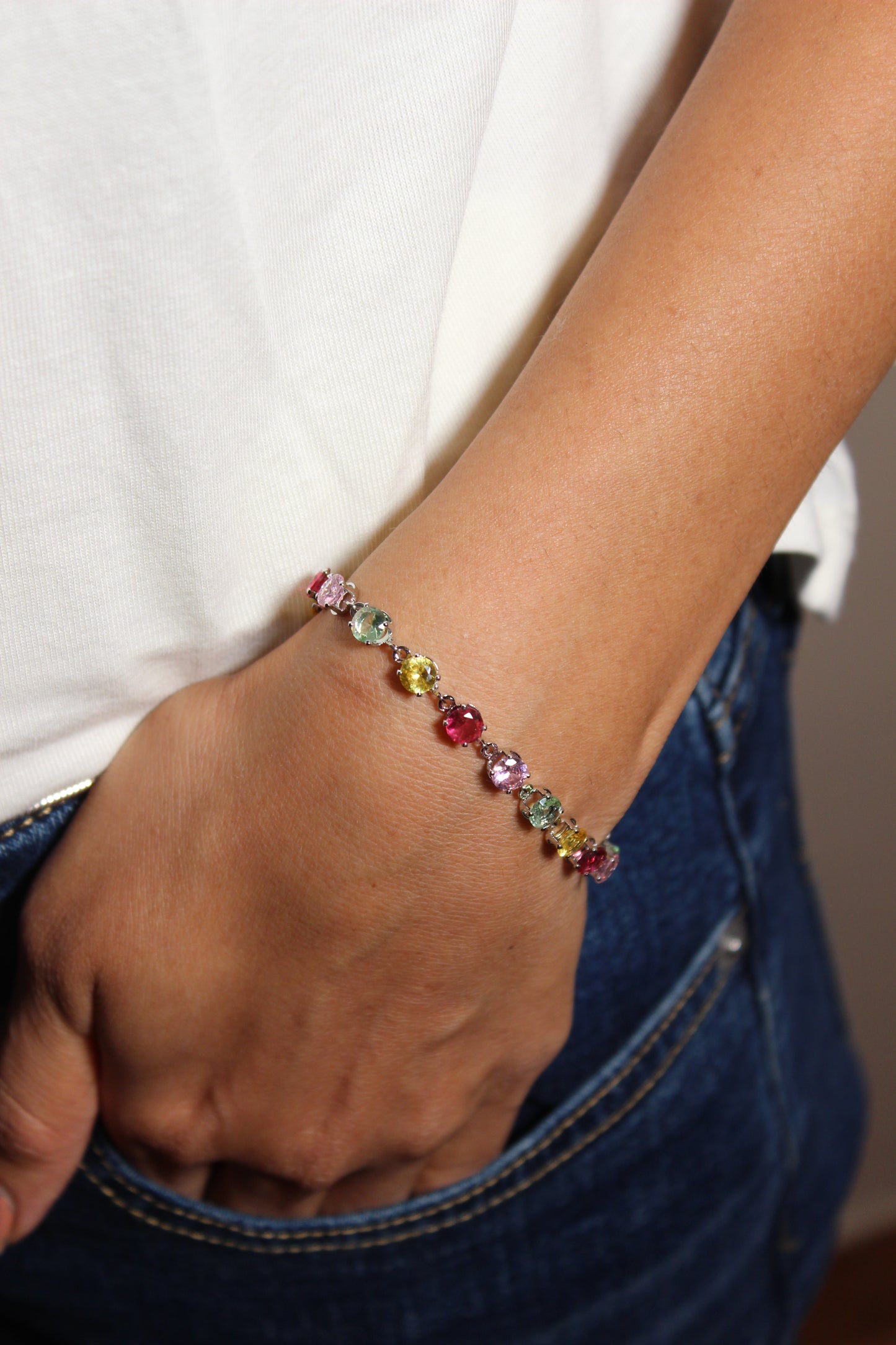 Fizzy Line Bracelet