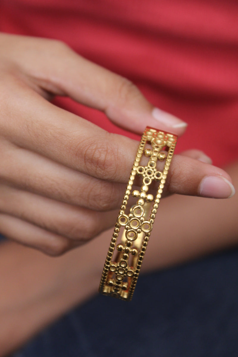 Victoria Filigree Bangle Bracelet
