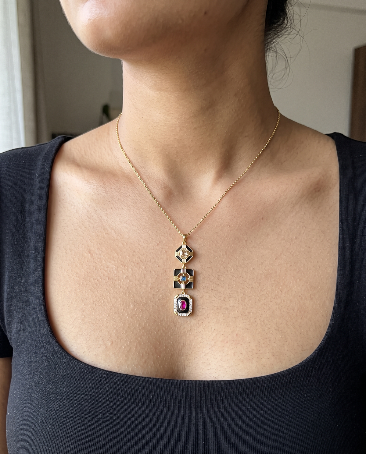 Noir Gem Necklace
